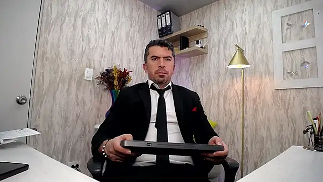 JuanKFit 45 online show from February 2026 03:06:01 AM