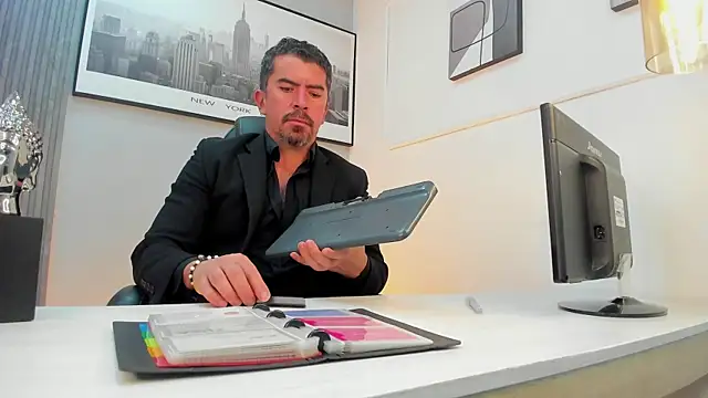 Snapshot of JuanKFit_45 chatting on July 2026 05:03:02 AM JuanKFit 45 online show from July 2026 05:03:02 AM