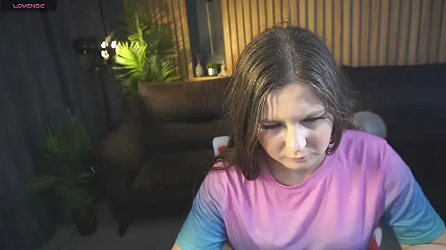 CraveeDoll online show from February 2026 07:16:02 PM