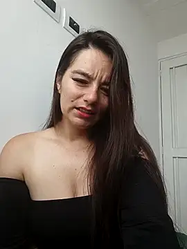 Demy Rhoades online show from February 2026 03:33:02 PM