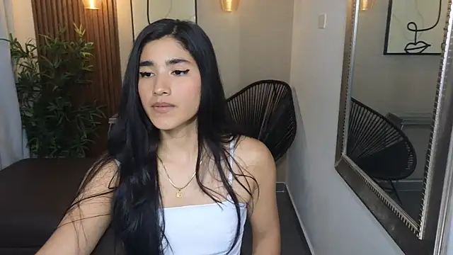 Snapshot of Lia_Mar_ chatting on October 2025 06:10:01 PM Lia Mar online show from October 2025 06:10:01 PM