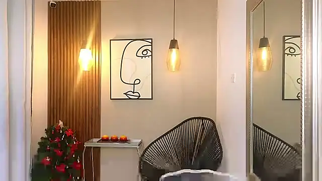 Snapshot of Lia_Mar_ chatting on December 2025 07:23:02 PM Lia Mar online show from December 2025 07:23:02 PM