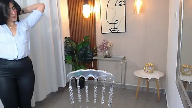 Lia Mar  online show from March 2026 06:12:02 PM