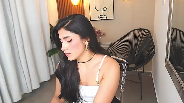 Lia Mar  online show from March 2026 06:04:02 PM