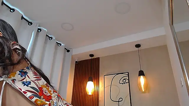 Lia Mar  online show from May 2026 06:57:01 PM