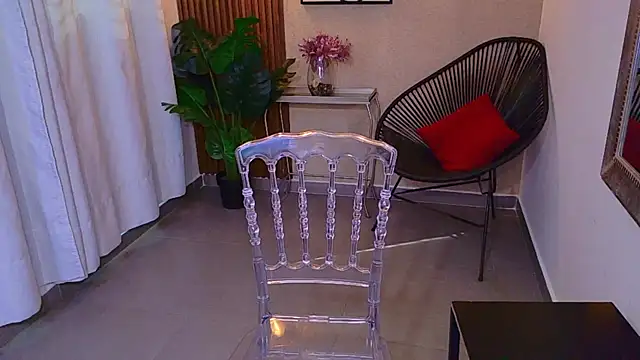 Lia Mar  online show from May 2026 07:52:02 PM