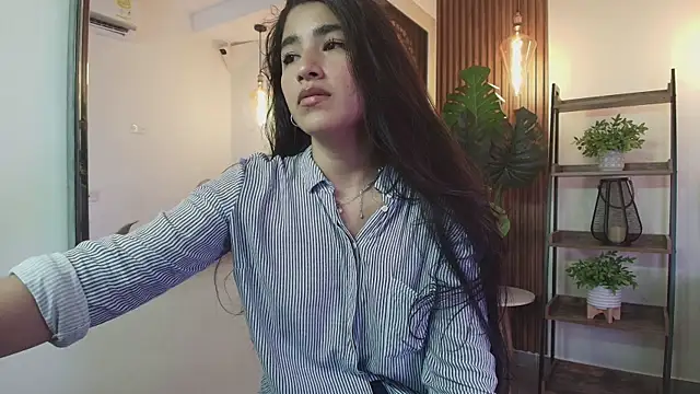 Snapshot of Lia_Mar_ chatting on September 2025 01:28:02 PM Lia Mar online show from September 2025 01:28:02 PM