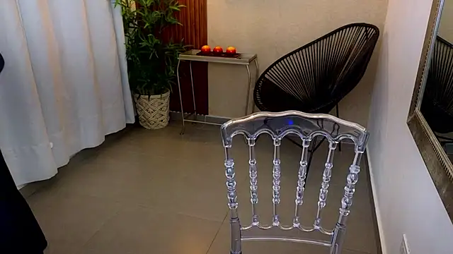 Snapshot of Lia_Mar_ chatting on November 2025 06:07:01 PM Lia Mar online show from November 2025 06:07:01 PM