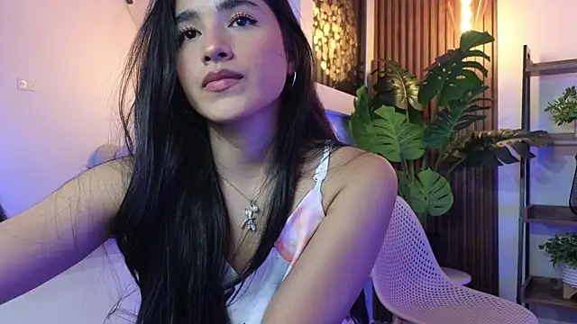 Snapshot of Lia_Mar_ chatting on October 2025 06:20:01 PM Lia Mar online show from October 2025 06:20:01 PM