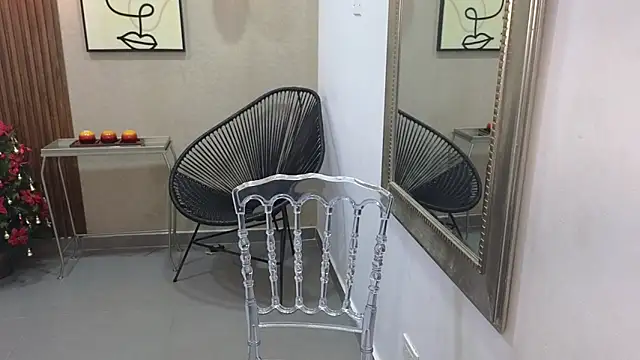 Snapshot of Lia_Mar_ chatting on December 2025 06:07:02 PM Lia Mar online show from December 2025 06:07:02 PM