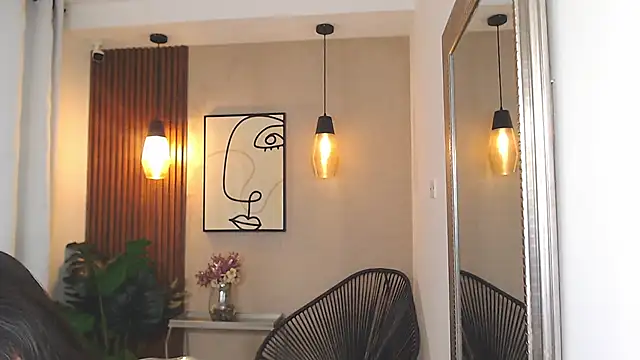 Lia Mar  online show from April 2026 06:03:01 PM