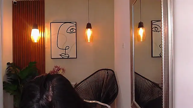 Lia Mar  online show from April 2026 06:11:01 PM