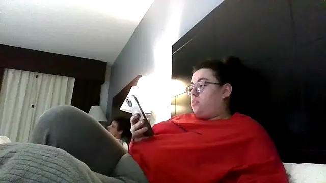Snapshot of princessbr_013 chatting on March 2026 12:40:01 PM princessbr 013 online show from March 2026 12:40:01 PM
