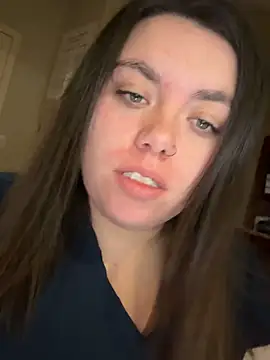 Snapshot of princessbr_013 chatting on March 2026 04:37:01 AM princessbr 013 online show from March 2026 04:37:01 AM