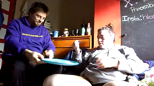 Snapshot of princessbr_013 chatting on March 2026 01:44:01 PM princessbr 013 online show from March 2026 01:44:01 PM
