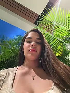 Snapshot of BellaLeclair chatting on March 2026 11:31:01 PM BellaLeclair online show from March 2026 11:31:01 PM