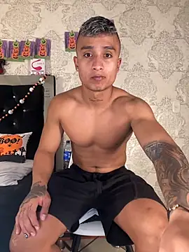 ThiagoBlaze online show from October 2025 02:10:02 AM