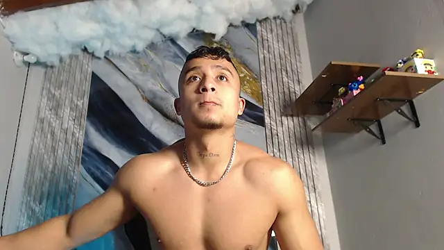 ThiagoBlaze online show from June 2026 03:56:01 AM