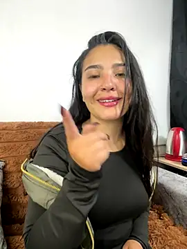 Snapshot of meli__brown chatting on November 2025 08:35:01 AM meli brown online show from November 2025 08:35:01 AM