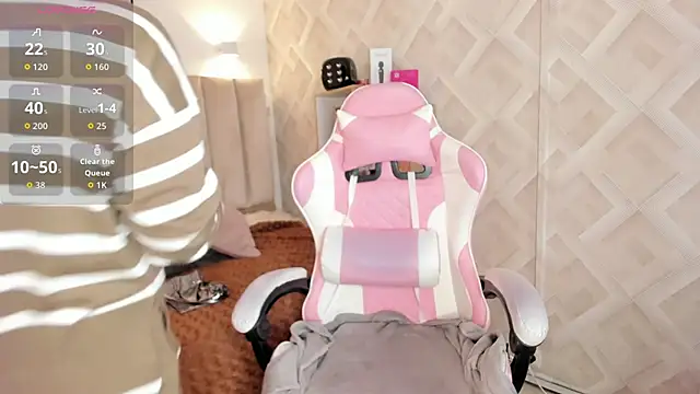 Clhoe Johnson online show from March 2026 12:55:01 PM