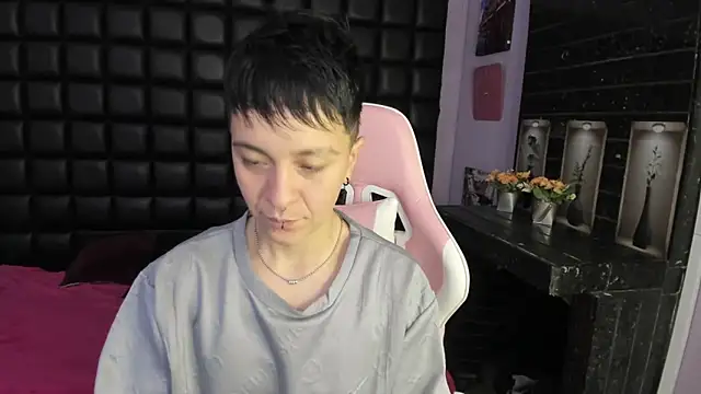 Snapshot of _Hannah_Hot chatting on November 2025 12:09:02 PM Hannah Hot online show from November 2025 12:09:02 PM