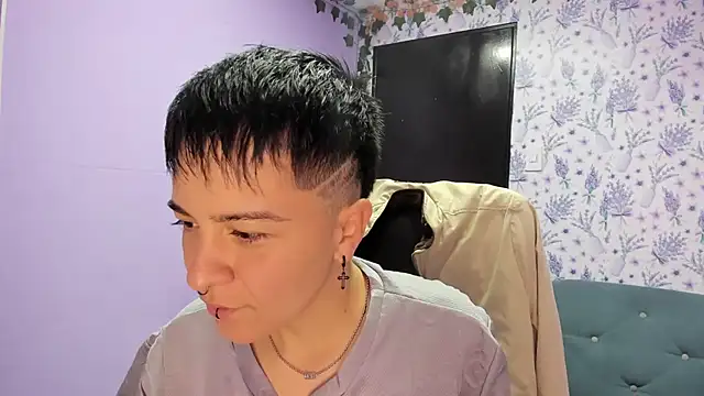 Snapshot of _Hannah_Hot chatting on November 2025 02:04:01 AM Hannah Hot online show from November 2025 02:04:01 AM