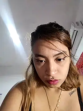 shanell saenz online show from April 2026 02:52:01 AM