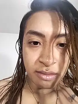 shanell saenz online show from October 2025 11:49:01 PM