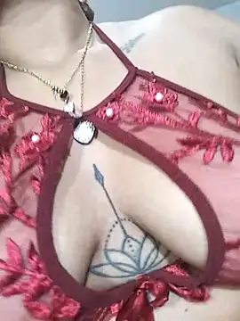 shanell saenz online show from September 2025 10:49:02 PM