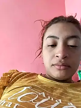 shanell saenz online show from November 2025 01:26:02 PM