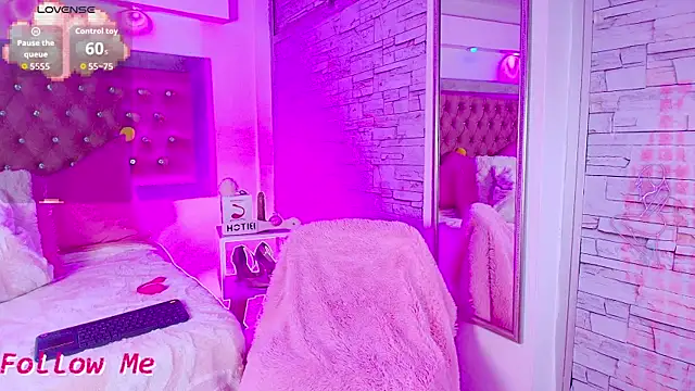 Bonn Glow online show from February 2026 04:08:02 AM