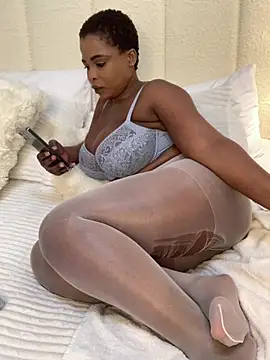 Snapshot of jayjayja19 chatting on July 2026 04:04:01 PM jayjayja19 online show from July 2026 04:04:01 PM