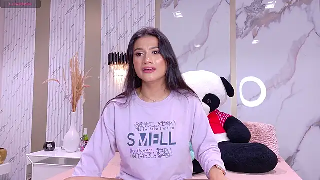 Sweet Mafe online show from November 2025 08:20:01 PM