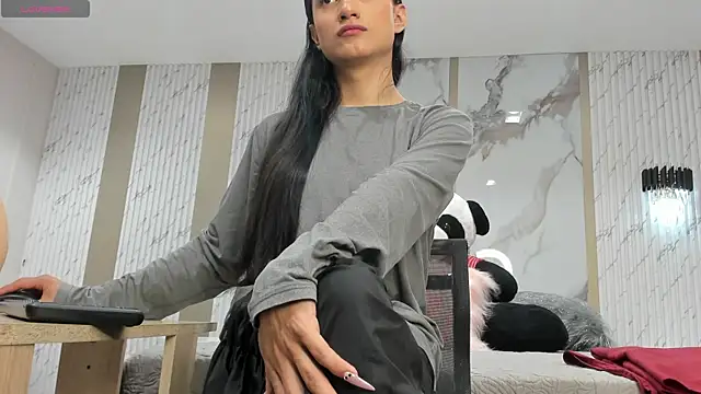 Sweet Mafe online show from February 2026 04:41:01 PM