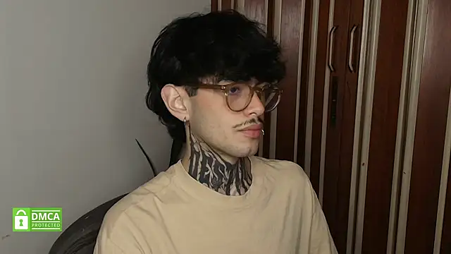 Mihail leroy online show from January 2026 02:15:02 AM