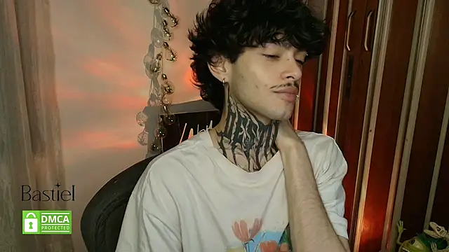 Mihail leroy online show from September 2025 01:52:02 AM