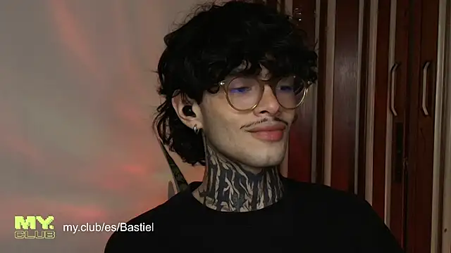 Mihail leroy online show from March 2026 02:45:02 AM