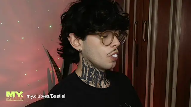 Mihail leroy online show from March 2026 11:59:02 PM