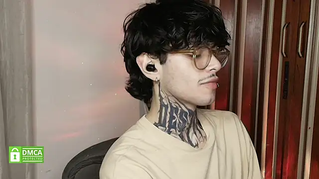 Mihail leroy online show from February 2026 12:55:01 AM