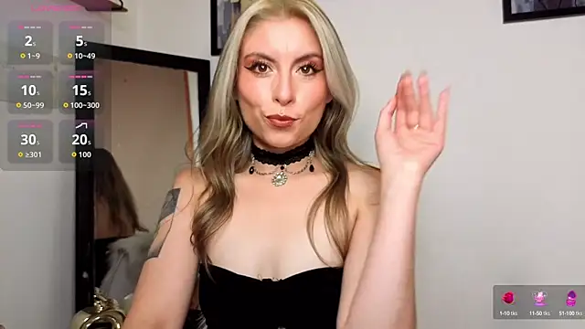 Snapshot of brianna_smoke chatting on September 2025 05:08:01 PM brianna smoke online show from September 2025 05:08:01 PM