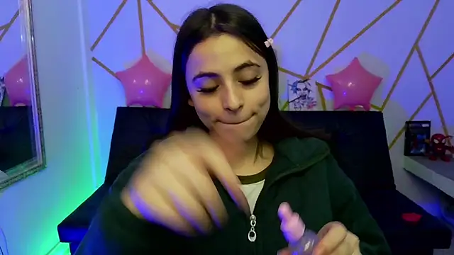 Snapshot of sofi_lara28 chatting on February 2026 12:24:02 PM sofi lara28 online show from February 2026 12:24:02 PM