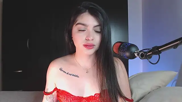 miaabroown online show from September 2025 07:35:02 PM
