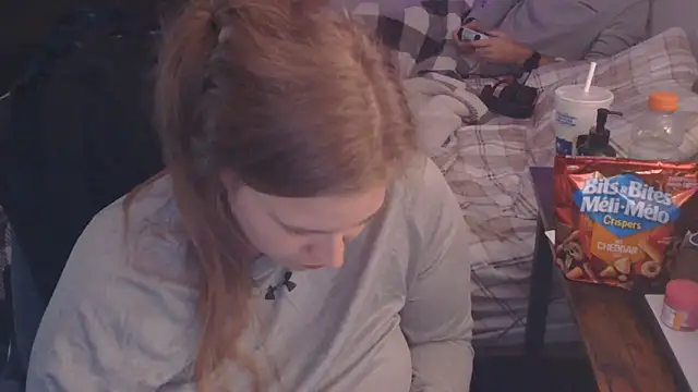 Sexyblonde12344 online show from October 2025 11:50:01 PM