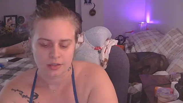 Sexyblonde12344 online show from October 2025 01:46:02 AM