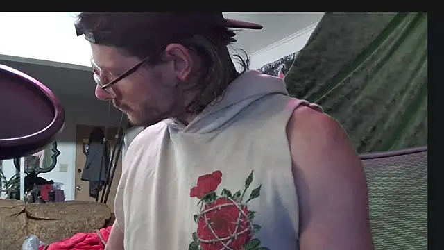 MasterDaddyCool online show from October 2025 06:12:02 AM