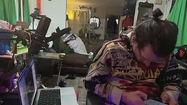 MasterDaddyCool online show from February 2026 06:52:02 PM