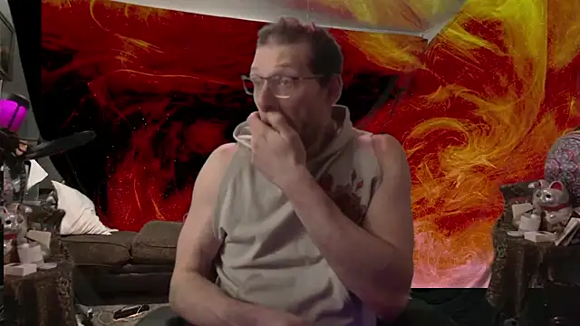 MasterDaddyCool online show from December 2025 05:49:02 PM