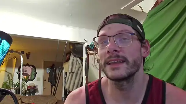 MasterDaddyCool online show from November 2025 10:15:01 PM