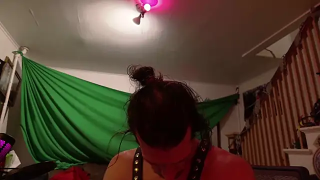 MasterDaddyCool online show from December 2025 09:31:02 PM