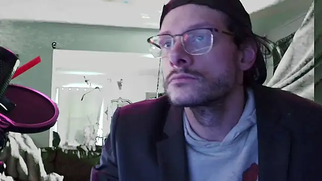 MasterDaddyCool online show from October 2025 01:33:02 PM